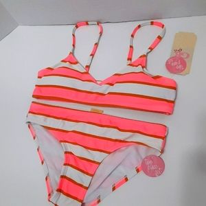 GB girls/ 10/ Pink with white and brown.